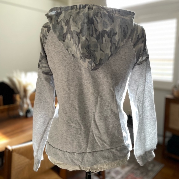 Nurses Inspire Nurses Sweatshirt sz Small - Picture 3 of 3